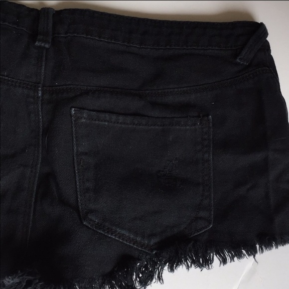 Love Fire Denim Booty Shorts Black Size 7 - Picture 6 of 6